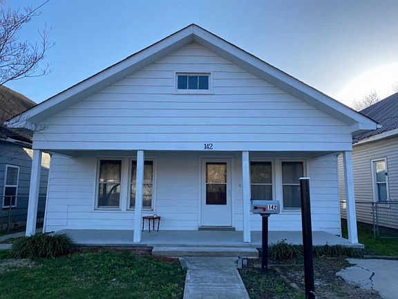 3rd image of 142 Kirkland Ave