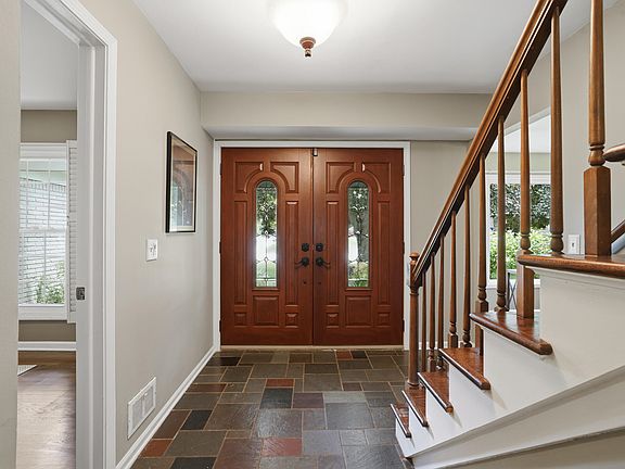 4th image of 1810 Hickory Bark Ln