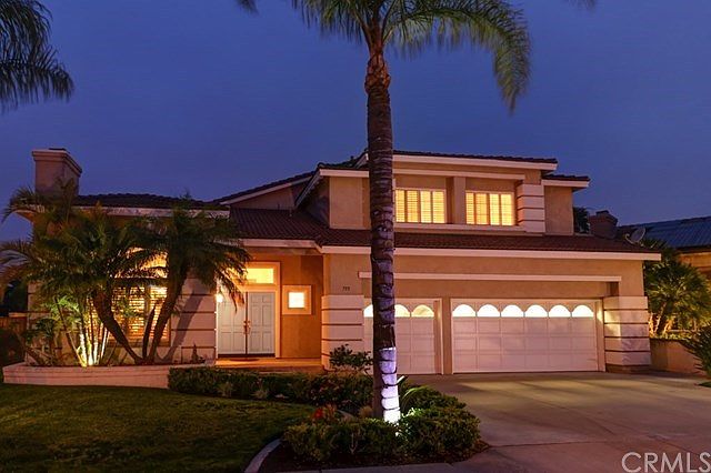 1st image of 755 S Rock Garden Cir