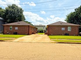 1553 Hemlock St, Norfolk, VA