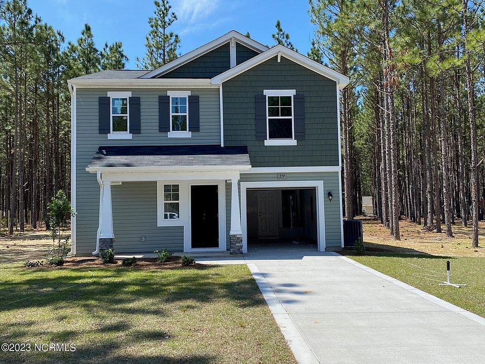 1st image of 219 Desert Orchid Cir