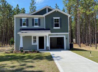 219 Desert Orchid Cir, Raeford, NC 28376