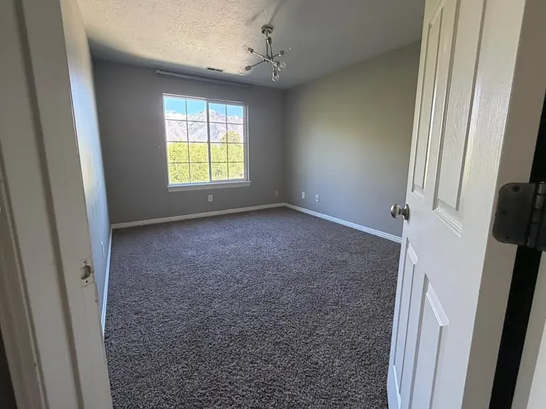 854 N 1760 W — Photo 7