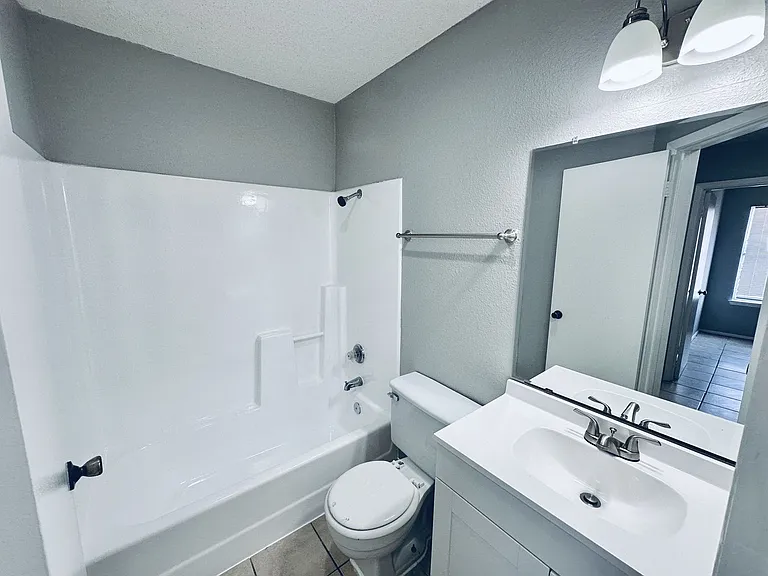 5305 Woodland Oaks Ct — Photo 26