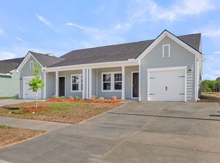 5054 Blackberry Ln, Ravenel, SC 29470