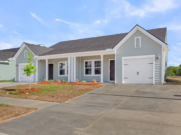 5054 Blackberry Ln, Ravenel, SC 29470