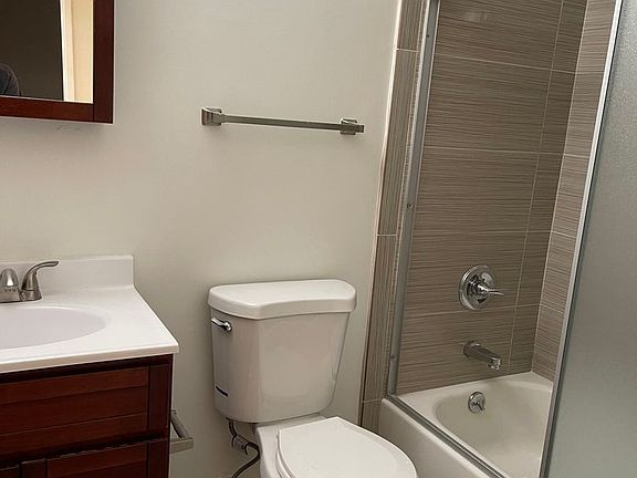 5th image of 156 9th Ave APT 104