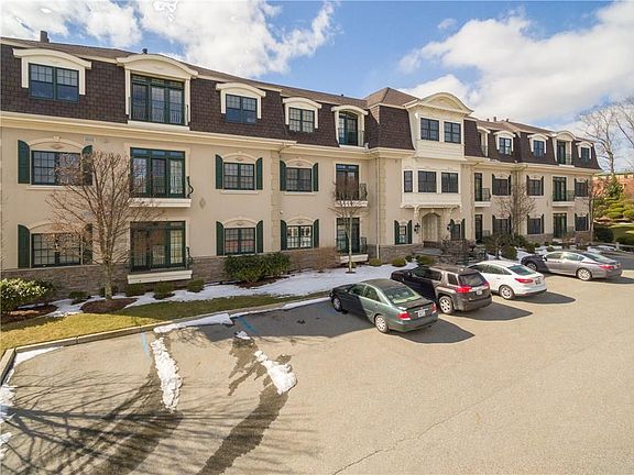 3rd image of 112 Vistas Ct #112