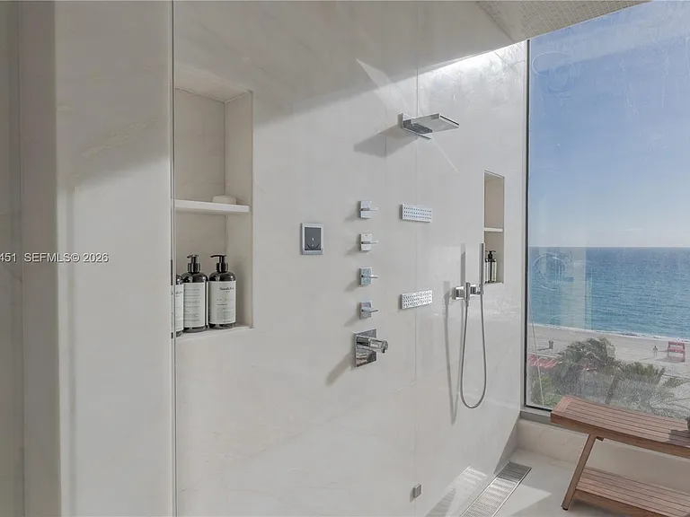 17975 Collins Ave #502 — Photo 32