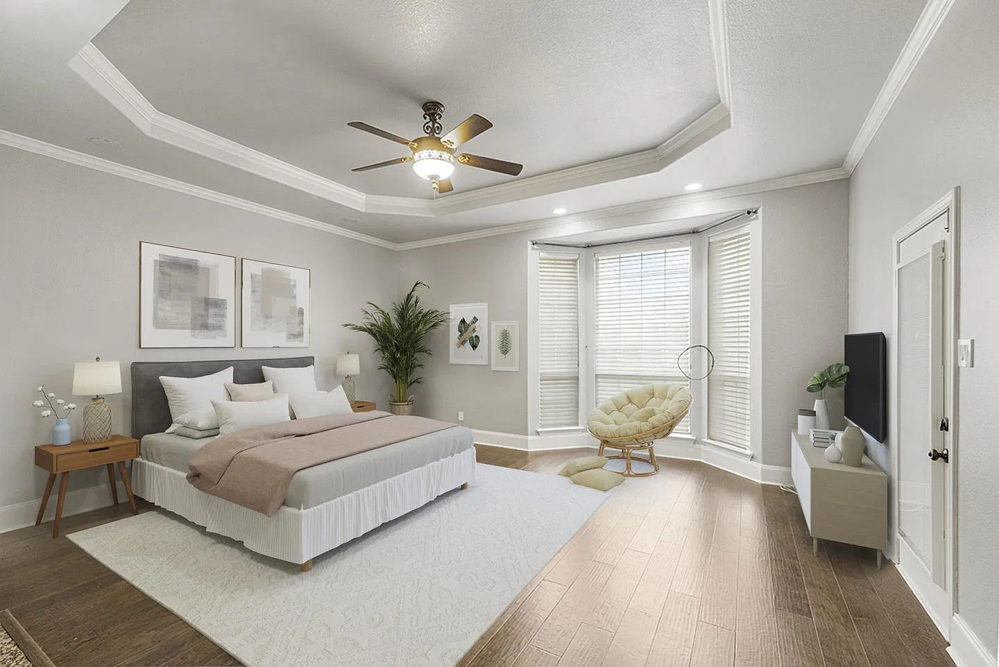 Spectacular & spacious Plano home with outdoor pool & spa oasis — Photo 3