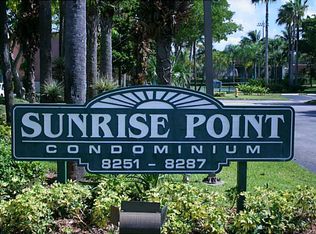 8261 SW 128th St APT 106, Pinecrest, FL 33156