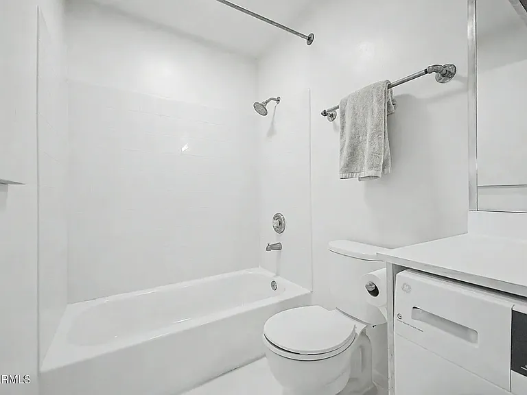 7350 N Via Paseo Del Sur #Q206 — Photo 10