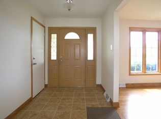 15301 Hollywood Dr, Orland Park, IL