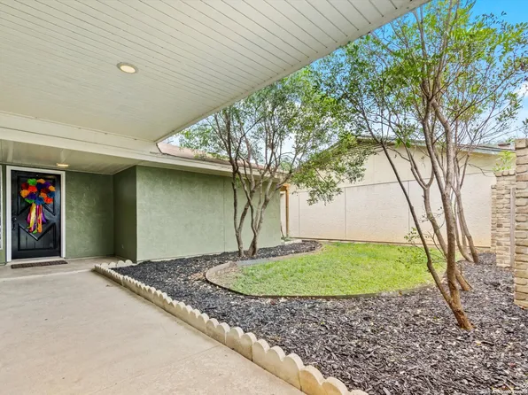 2145 LOTUS BLOSSOM ST, San Antonio, TX 78247