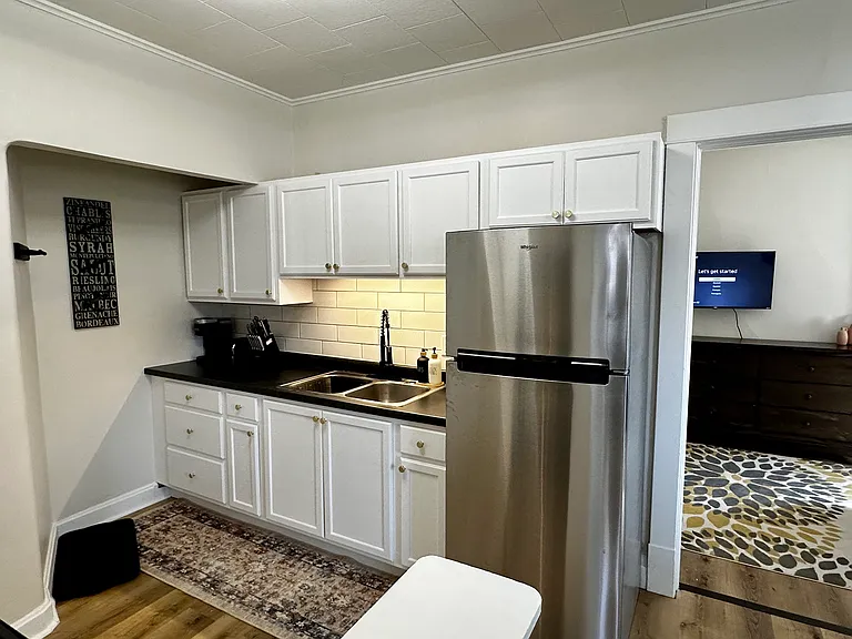418 N Parker Dr #2A — Photo 3