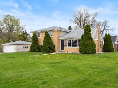 44 Cranbrook Dr, Des Plaines, IL, 60016