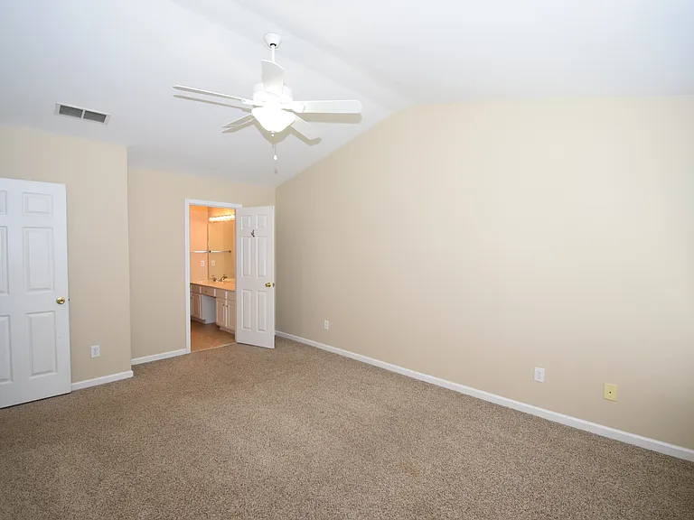 3322 Elizabeth Glen Dr — Photo 11