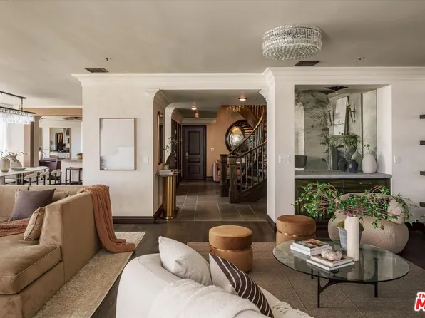 10560 Wilshire Blvd APT 2003, Los Angeles, CA 90024