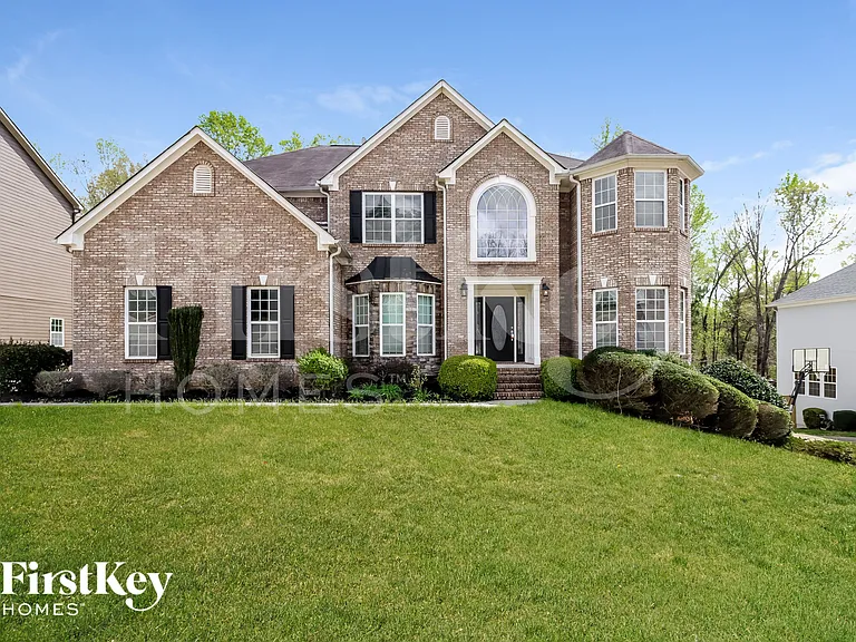1421 Kentmire Ct — Photo 1