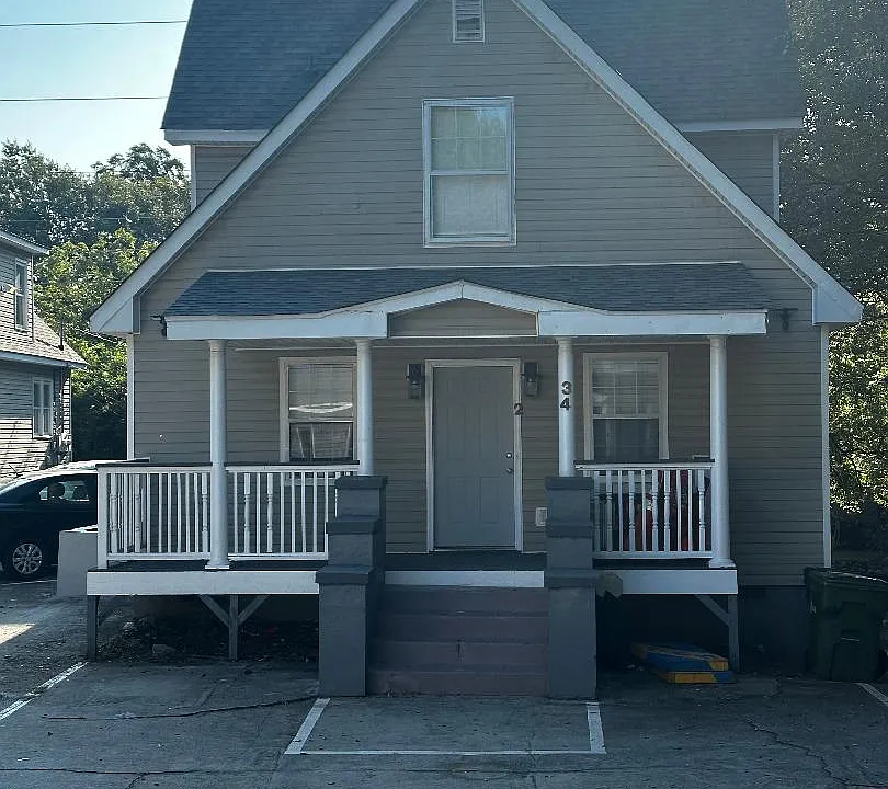 34 Moreland Ave NE #2