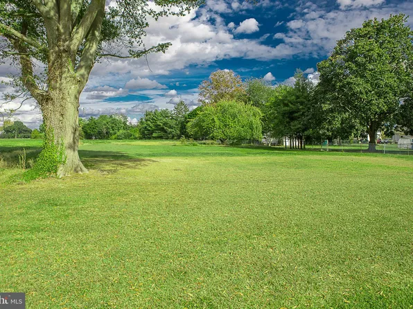 15 Newell Rd, Salem, NJ 08079