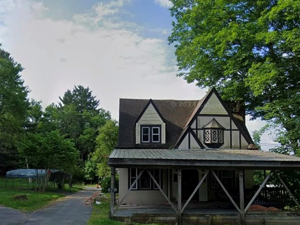 72 Stanton Corner Rd #2
