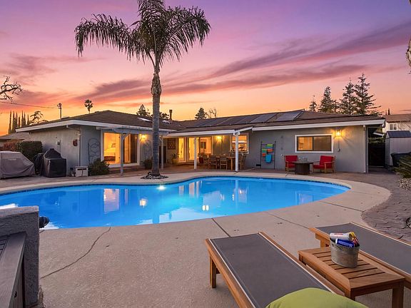 2nd image of 6810 Rappahannock Way