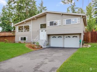 24031 79th Pl W, Edmonds, WA 98026