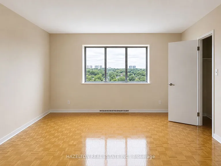 1665 Bloor St E #1001 — Photo 5