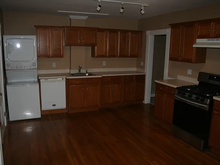 90 N Main St #1 — Photo 20