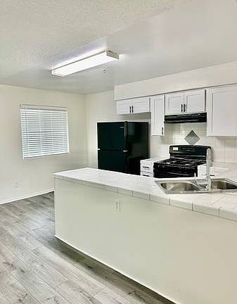 3rd image of 5739 Benner St APT 201