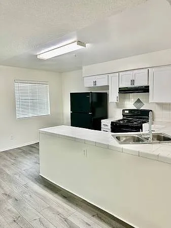 5739 Benner St #201 — Photo 3