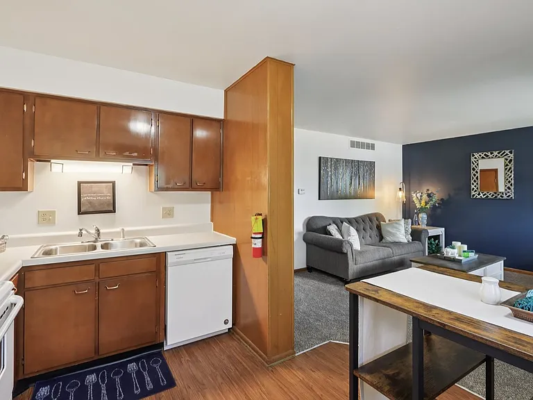 Meadow Park Apartments | Specials Available — Photo 51