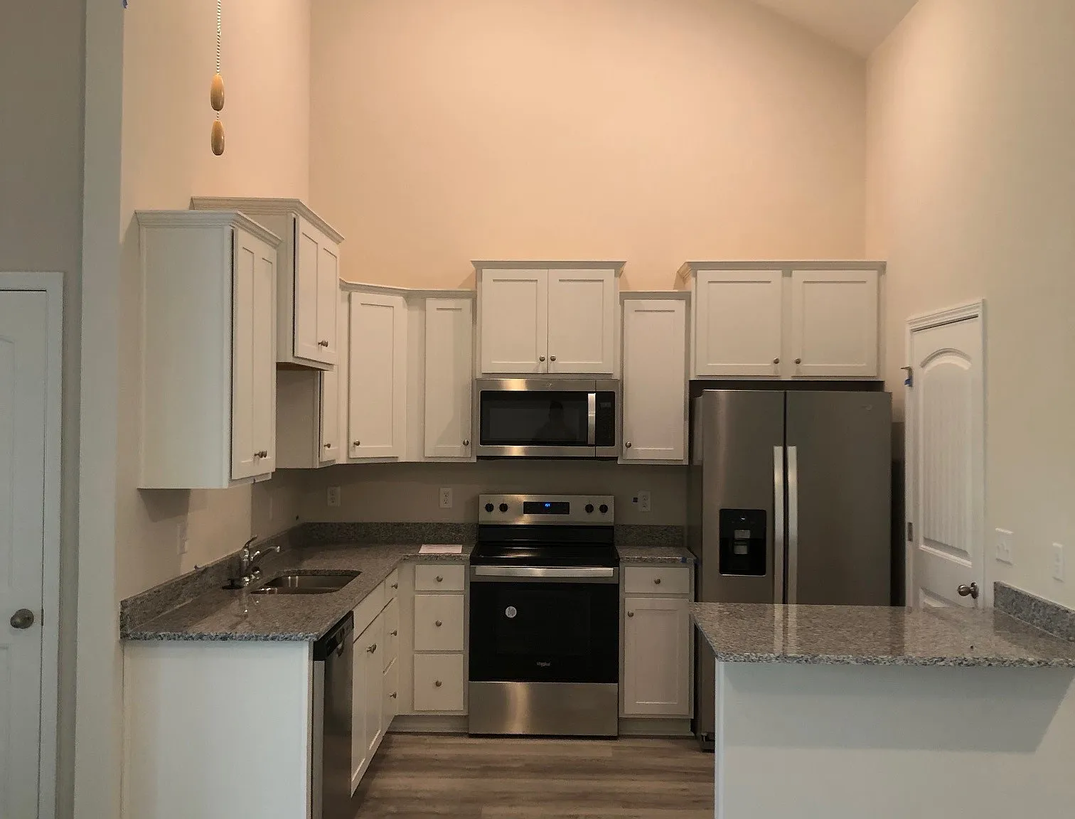 3 bed, 1551 sqft, $1,950 — Photo 4