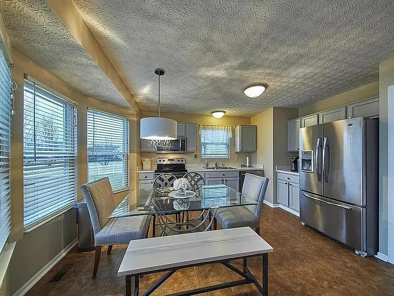 4132 Guston Pl — Photo 3