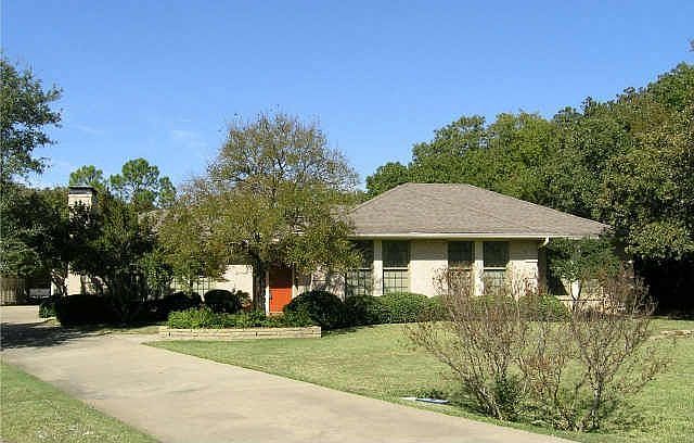 1st image of 3517 Estates Dr