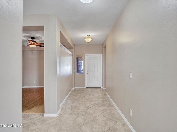 3rd image of 25633 W ST CATHERINE Avenue