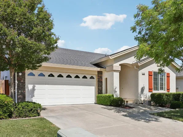 230 Yosemite Circle, Vacaville, CA 95687