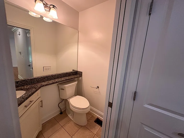 470 Green Bay Rd. — Photo 6