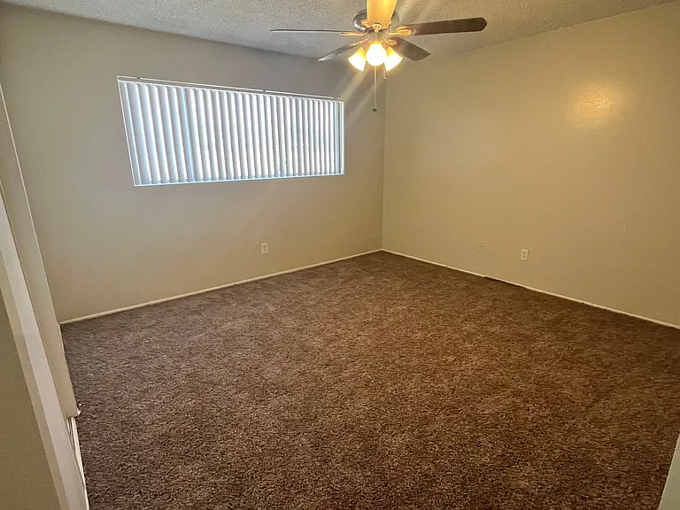 VILLA SANTA FE APARTMENTS — Photo 20