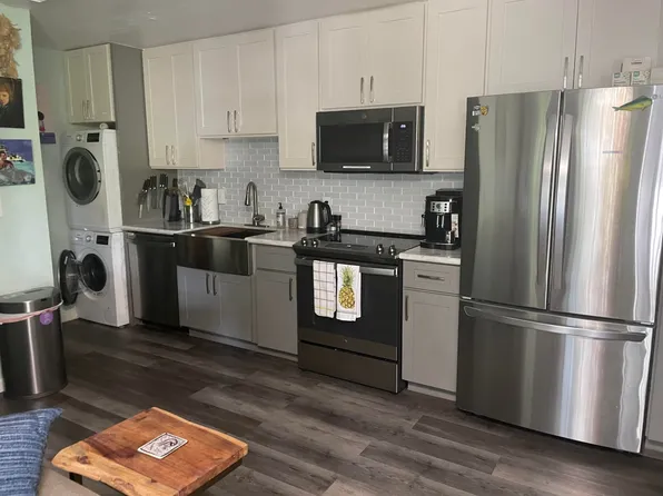 160 Keonekai Rd APT 12-203, Kihei, HI 96753