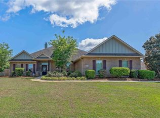 202 Belmont Ave, Fairhope, AL 36532