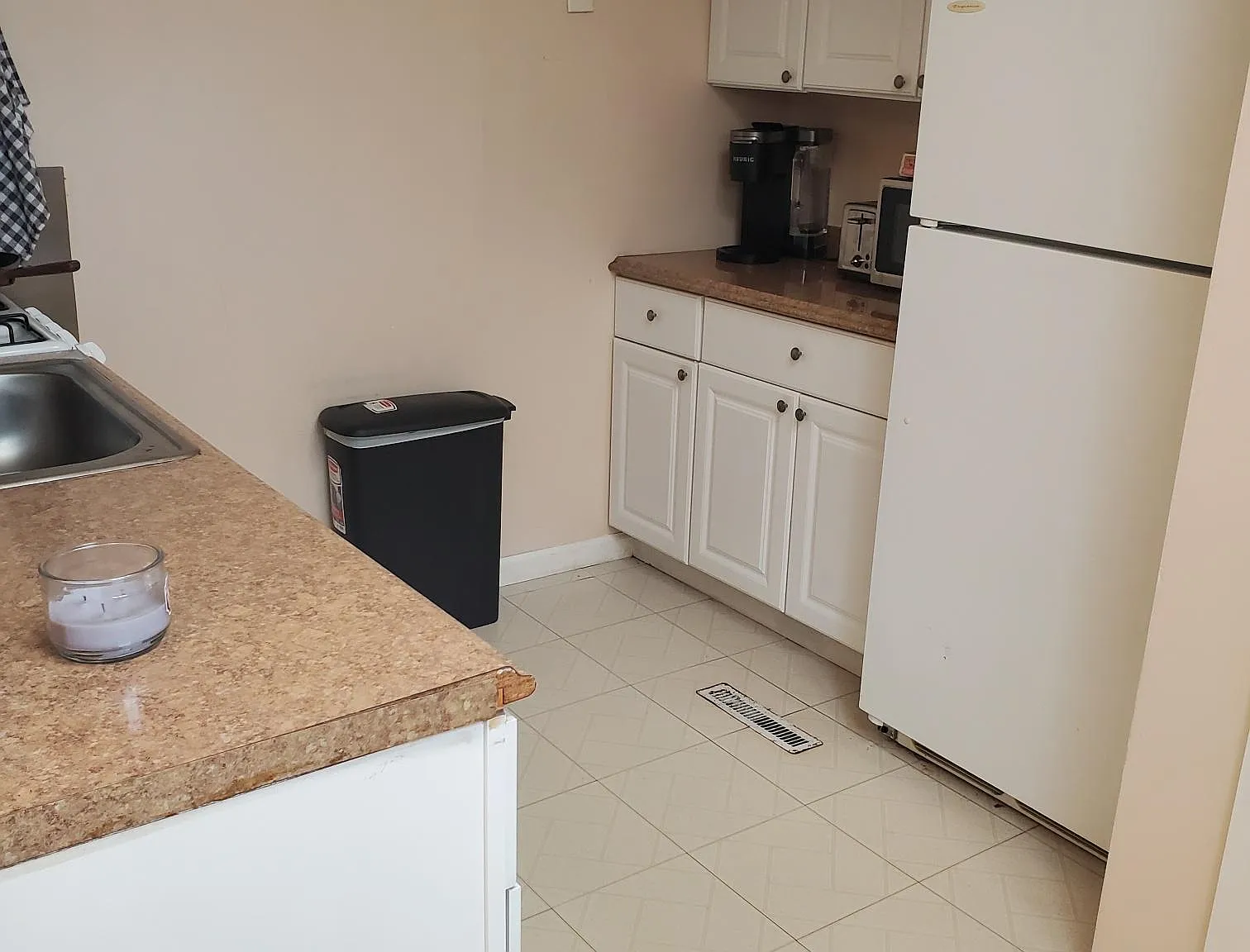 1 bed, 750 sqft, $1,500 — Photo 4