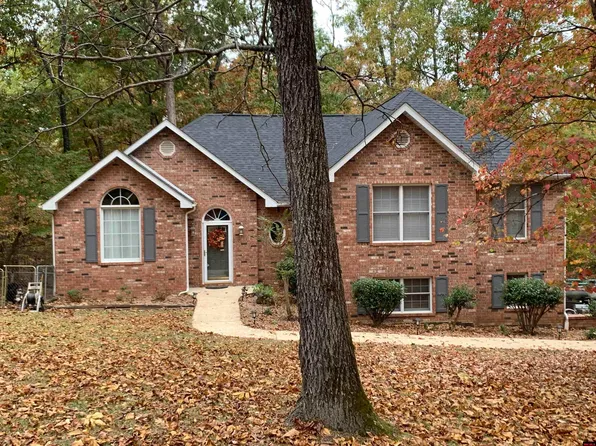 136 Oakley Rd, Mountain Home, AR 72653