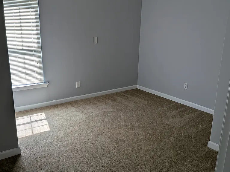 574 Fletcher St SW — Photo 18
