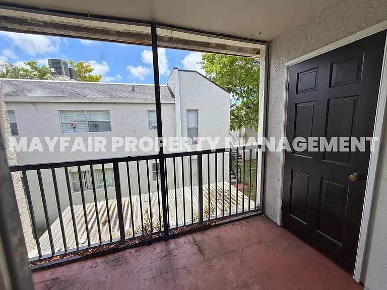 4419 Treehouse Ln #22G — Photo 4