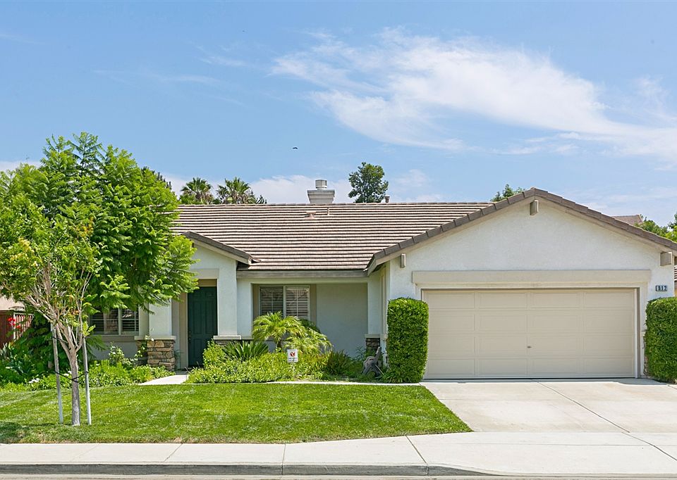 1st image of 912 Glendora Dr