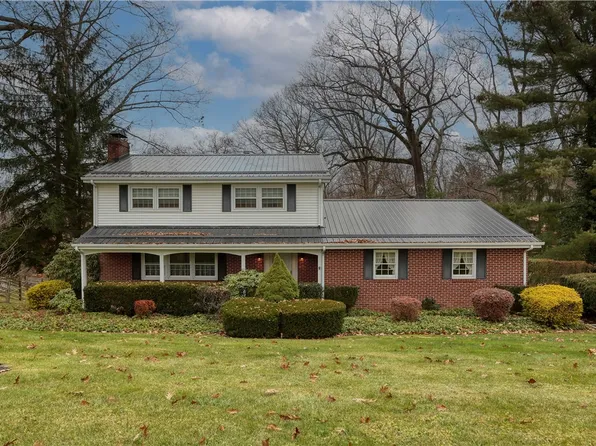 307 Grove St, New Brighton, PA 15066