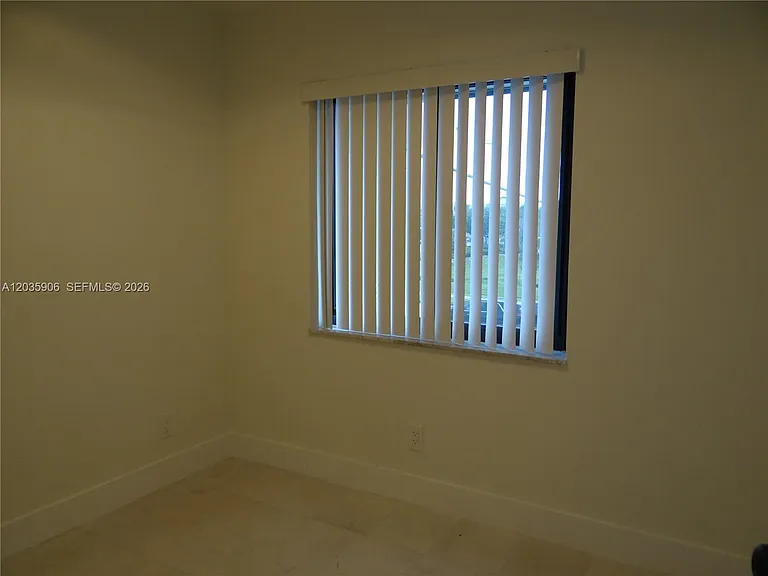 5980 SW 40th Ave #C — Photo 37