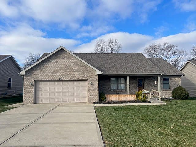 1st image of 263 N Center Ln
